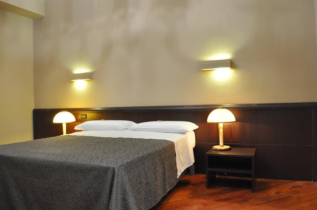 Hotel Twenty Nine Γένοβα Εξωτερικό φωτογραφία