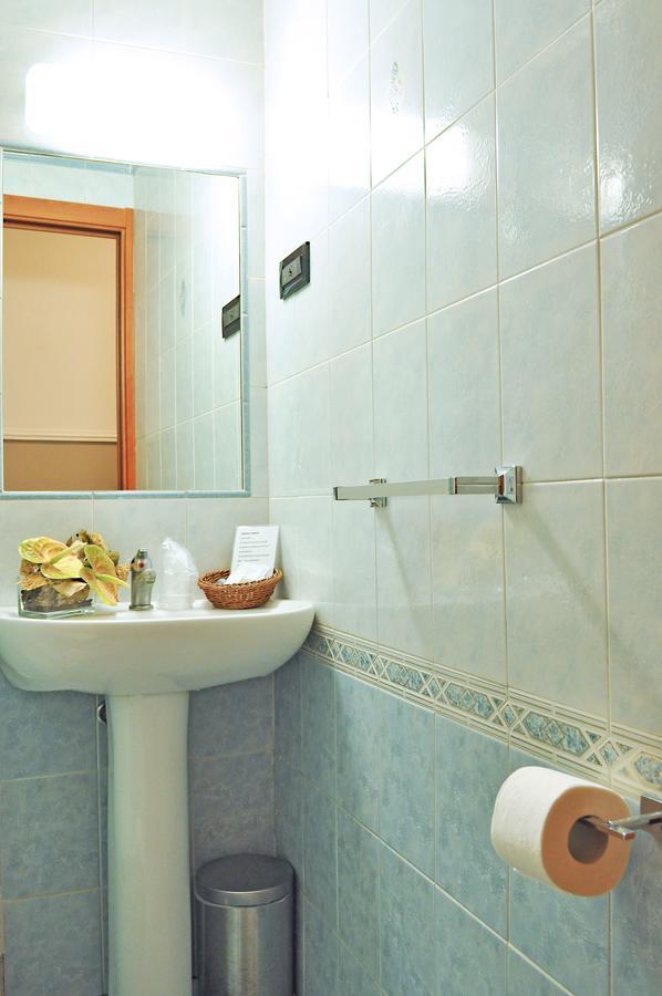 Hotel Twenty Nine Γένοβα Εξωτερικό φωτογραφία