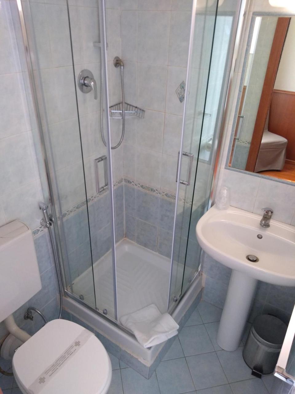 Hotel Twenty Nine Γένοβα Εξωτερικό φωτογραφία