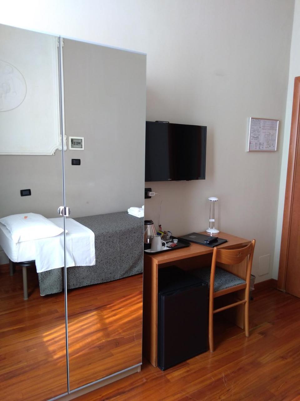 Hotel Twenty Nine Γένοβα Εξωτερικό φωτογραφία