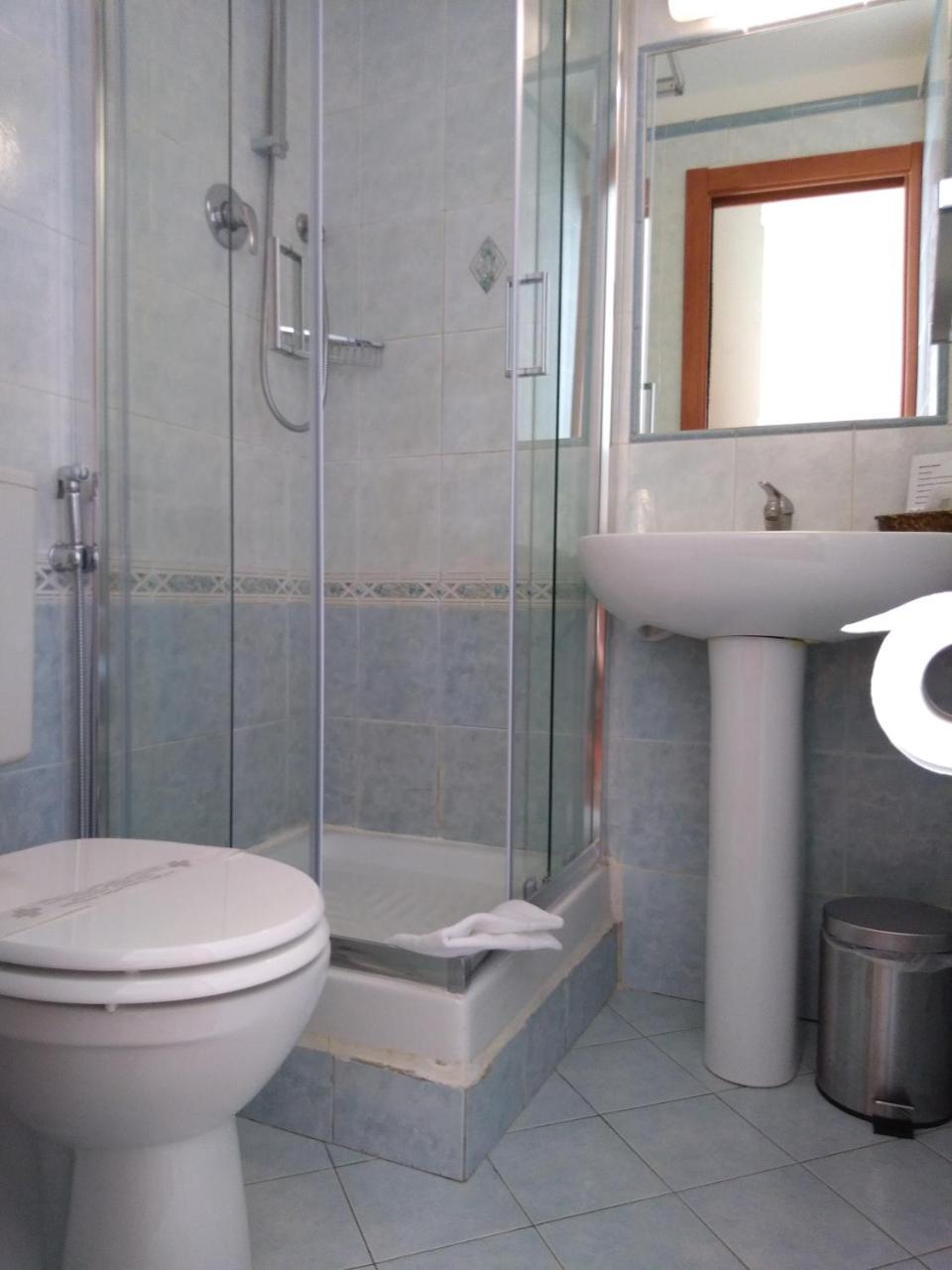 Hotel Twenty Nine Γένοβα Εξωτερικό φωτογραφία