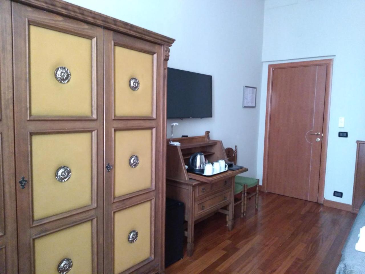 Hotel Twenty Nine Γένοβα Εξωτερικό φωτογραφία